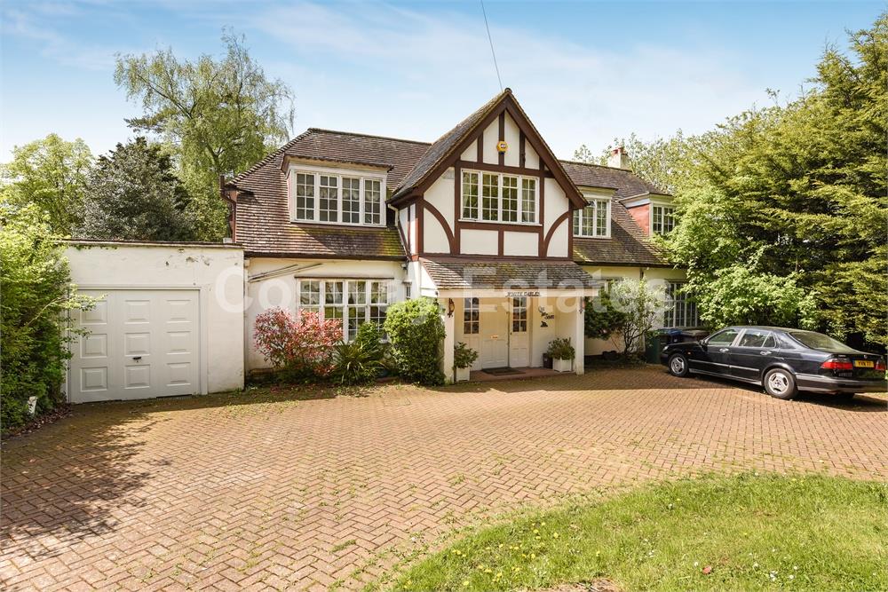 5 bed property in Wise Lane, Mill Hill, NW7